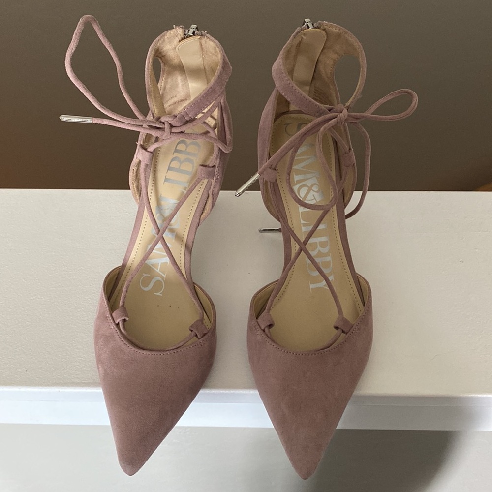 Sam & Libby Lace up Pump